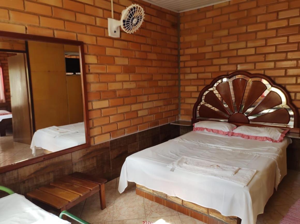 Pousada Balneario Cachoeira Do Moinho Belo Vale Eksteriør billede